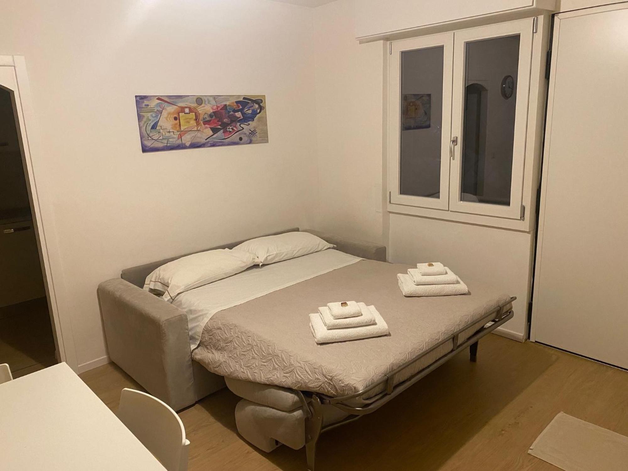 Appartamento In Villa Parabiago Esterno foto